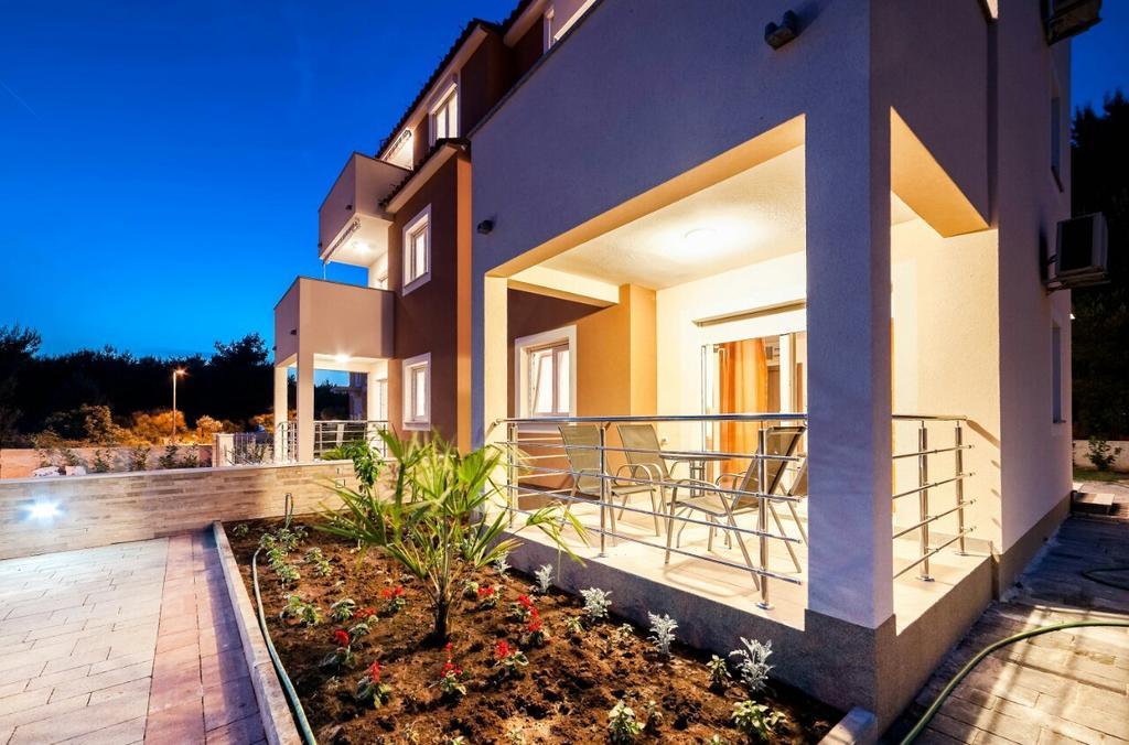 Apartments Hrvoje Vodice Esterno foto
