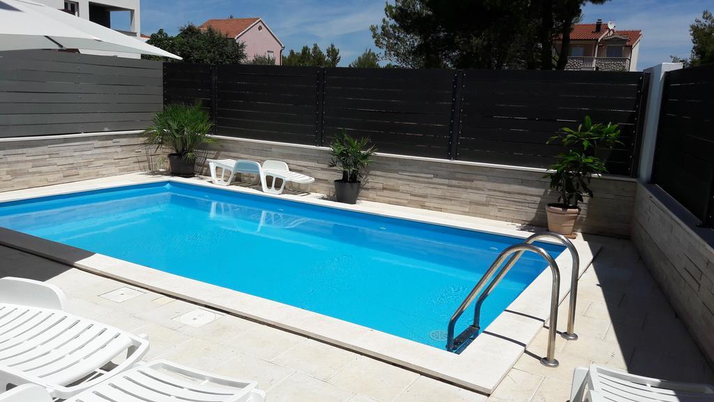 Apartments Hrvoje Vodice Esterno foto